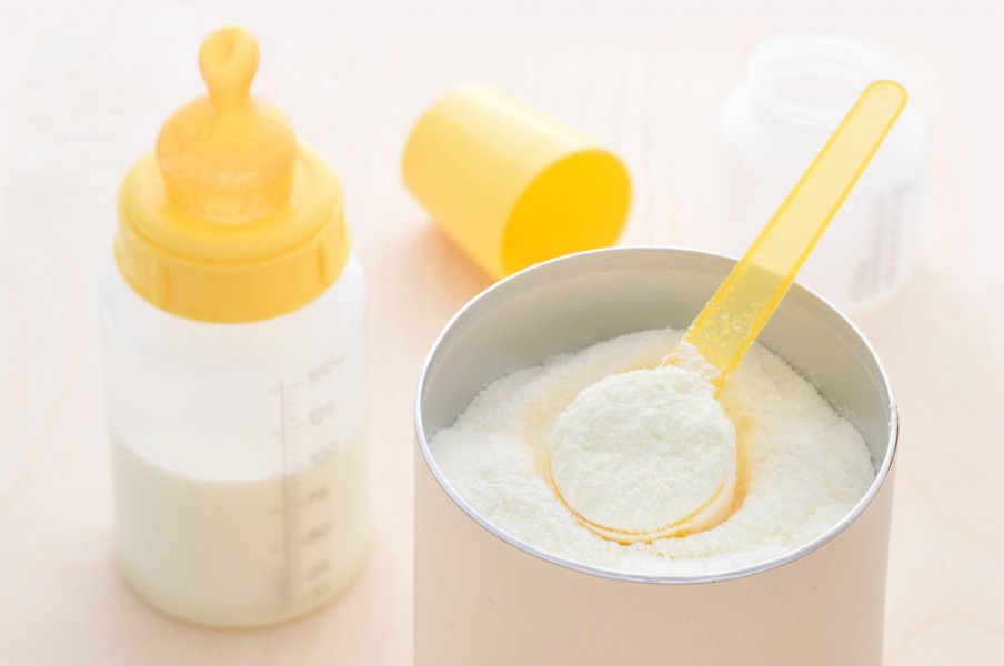 Lait pour bébé : quel lait infantile choisir pour bébé ?