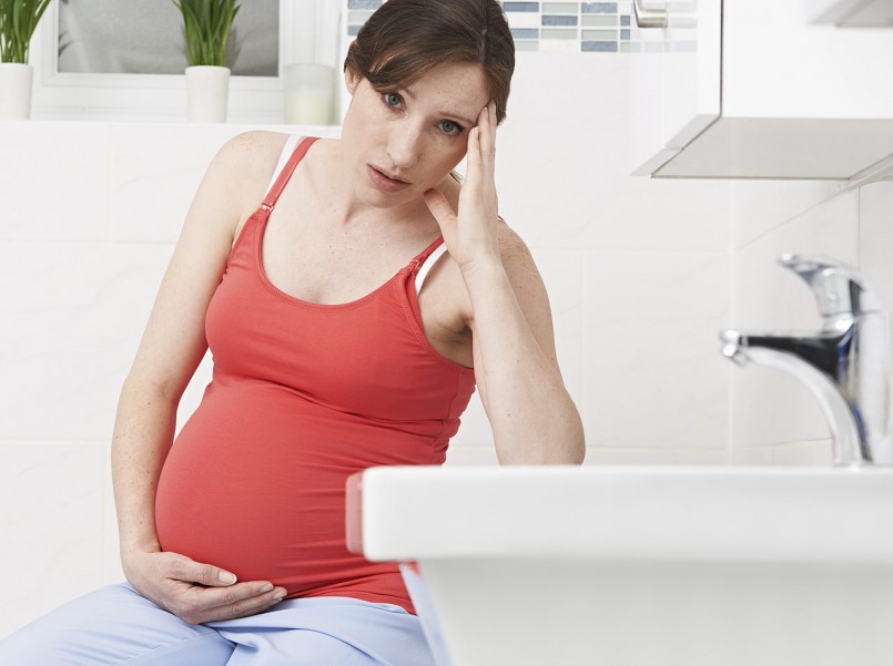 Maux de tête grossesse : causes et traitement